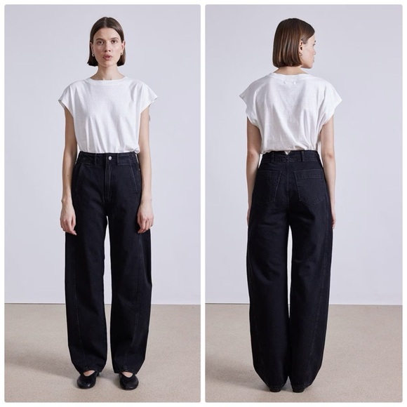 Apiece Apart Denim - Apiece Apart meridian high rise tapered jeans in Austin wash - 31